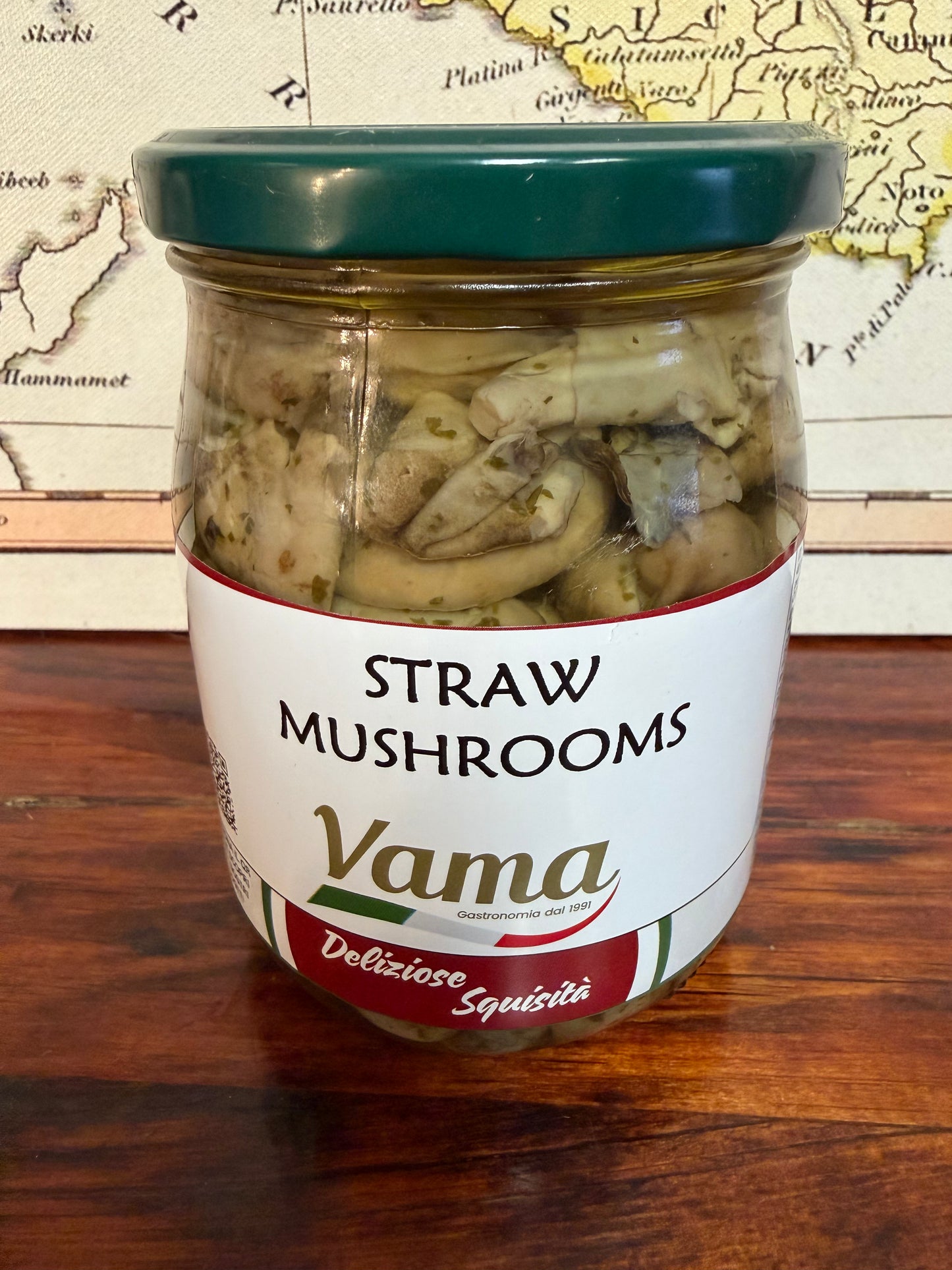 Straw Mushrooms in Sunflower Oil Small Glass Jar - 510g - Vama Brand Made in Italy